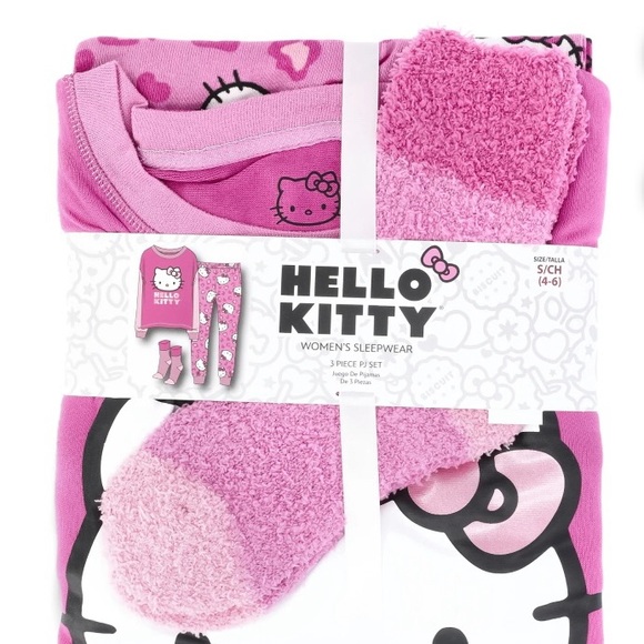 Hello Kitty Pajama set - Picture 3 of 3